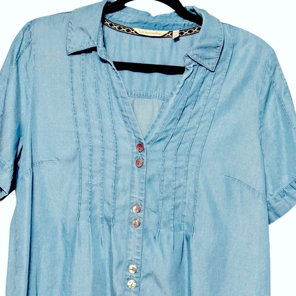 Soft Surroundings Eventide Tencel Chambray Pleated Button Front Blue Blouse - Picture 3 of 11